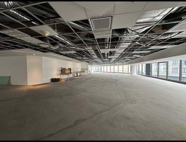 544M² OFFICE TO LET IN SANDTON CENTRAL